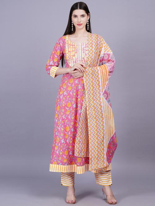 women three quarter sleeve kurta pant with dupatta set - 21350570 - Very Small Image - 1