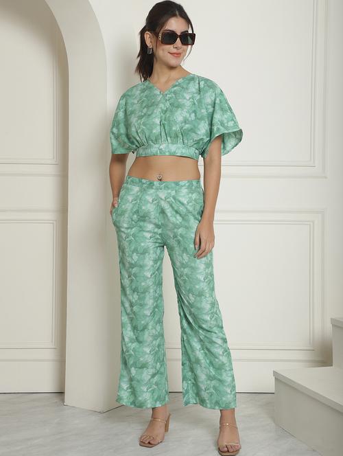 women floral print top and trouser co-ord set - 21350587 - Very Small Image - 1