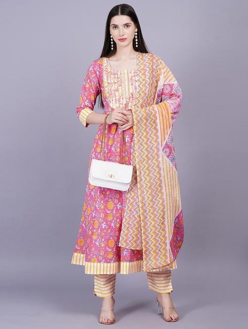 women floral three quarter sleeve anarkali kurta pant with dupatta set - 21350630 - Very Small Image - 1