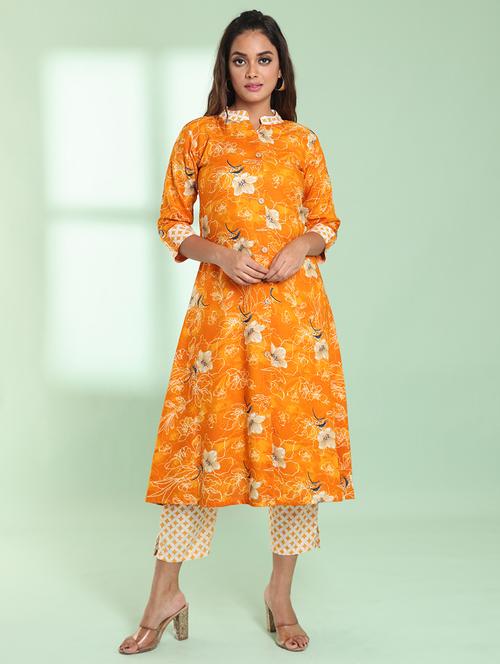 women three quarter sleeve a-line kurta - 21368760 - Very Small Image - 1