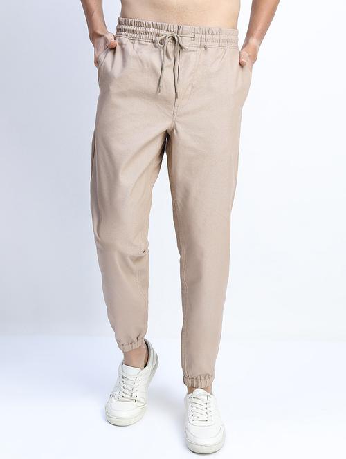 men mid rise solid joggers - 21375669 - Very Small Image - 1
