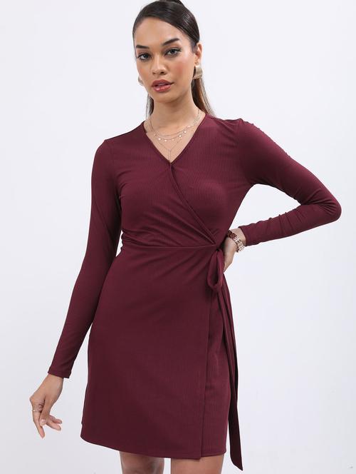 burgundy solid wrap dress - 21375953 - Very Small Image - 1