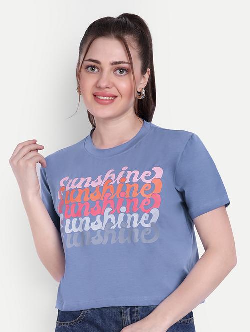 women round neck front print boxy t-shirt - 21377010 - Very Small Image - 1