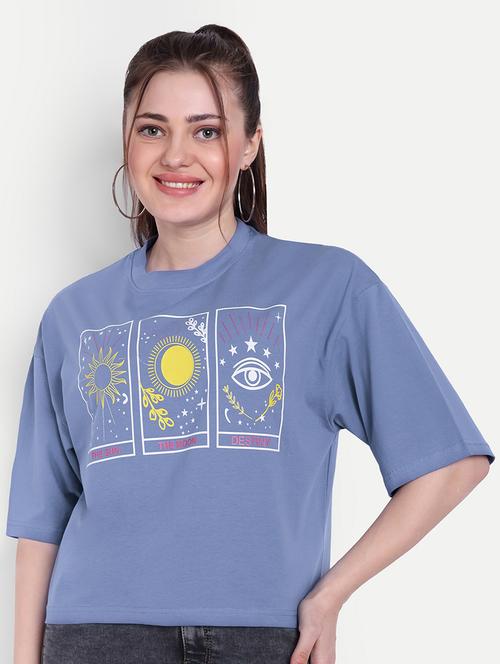 women round neck front print boxy t-shirt - 21377020 - Very Small Image - 1