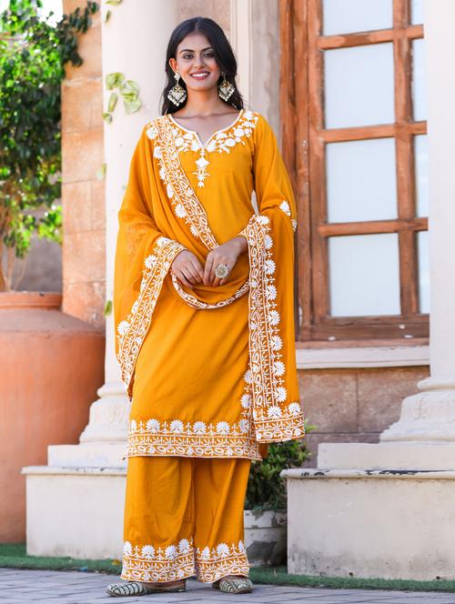 yellow embroidered long sleeve suit set - 21381142 - Very Small Image - 1