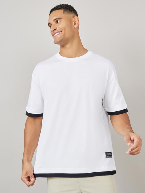 men round neck plain t-shirt - 21389729 - Very Small Image - 1