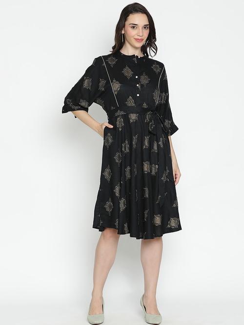 black polyester fit & flare dress - 21399322 - Very Small Image - 1