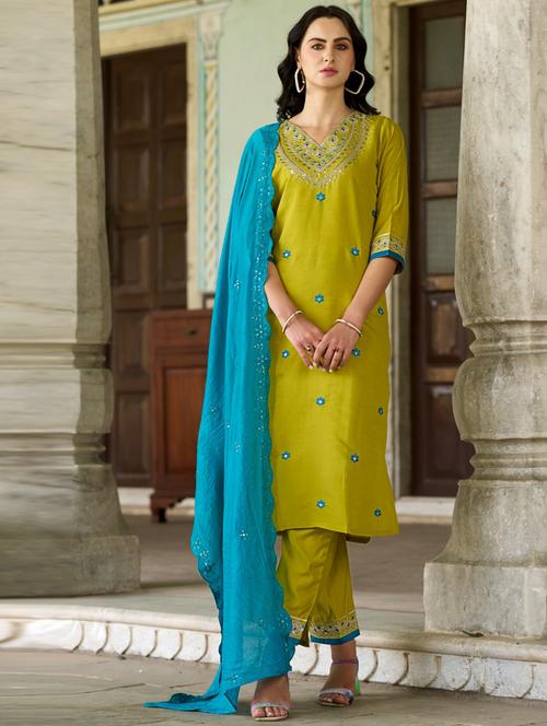 women lime green kurta dupatta set - 21450953 - Very Small Image - 1