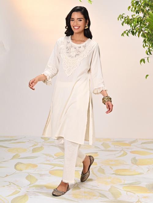 women off white round neck kurta pant set - 21451894 - Very Small Image - 1