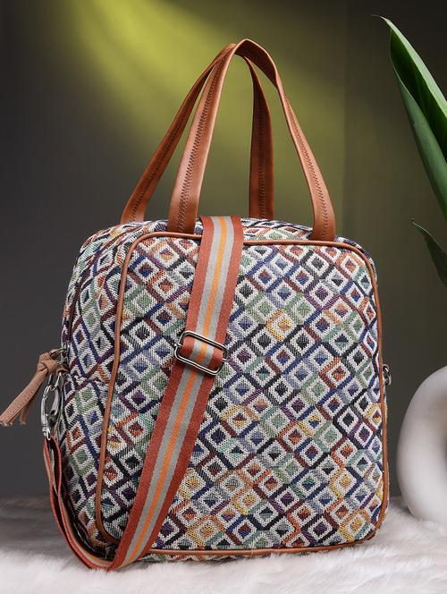 women cotton printed sling bag - 21466977 - Very Small Image - 1