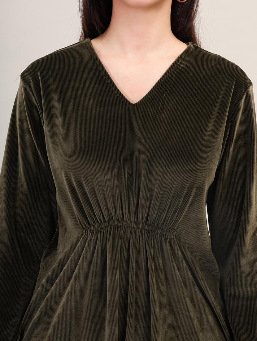 olive lace work velvet kurta palazzo set - 21473472 - Standard Image - 4