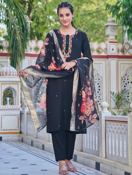 women navy blue embroidered kurta pant set with dupatta - 21486222 - Very Small Image - 1