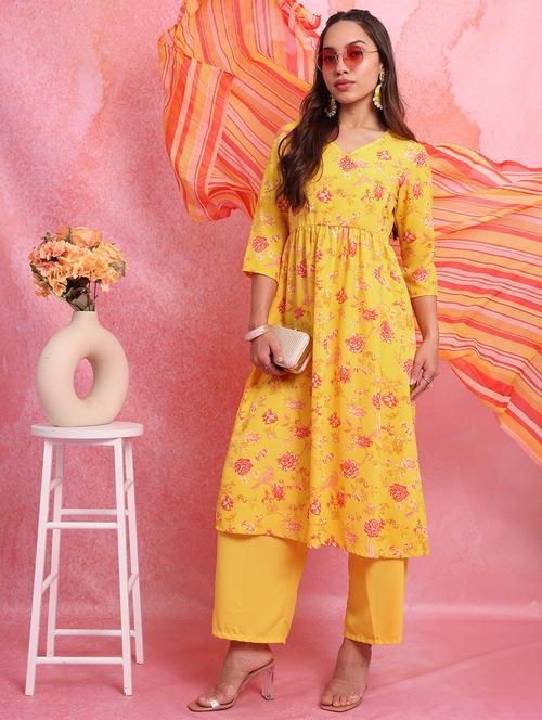 women flora printed kurta palazzo set with dupatta - 21486447 - Very Small Image - 1