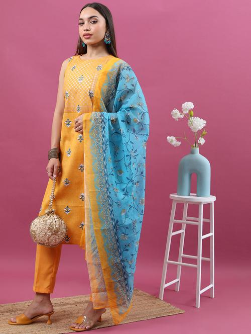 women floral kurta pant set with dupatta - 21486449 - Very Small Image - 1