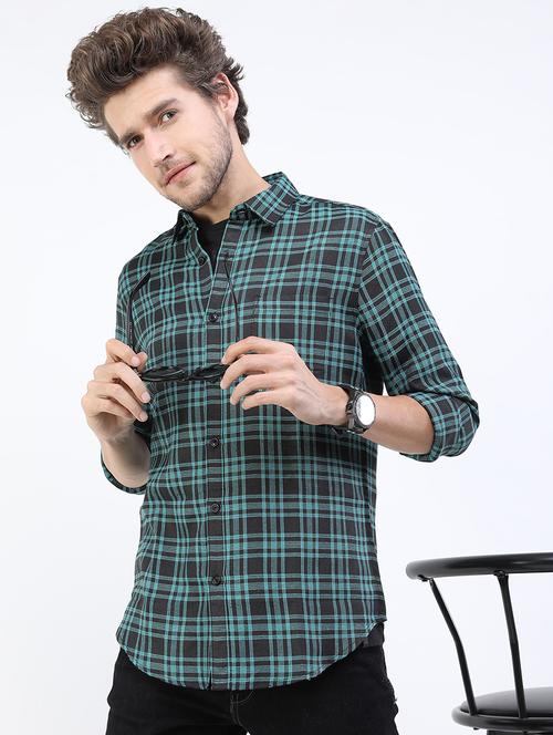men checkered collared casual shirt - 21487063 - Very Small Image - 1