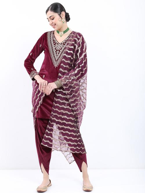 women maroon dhoti kurta set with dupatta - 21488293 - Very Small Image - 1