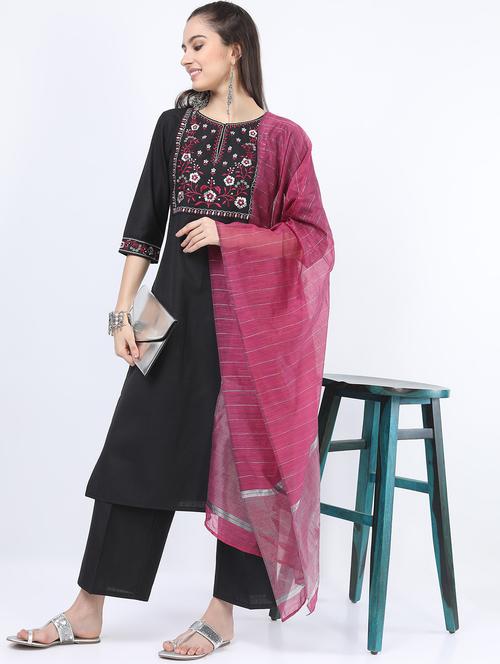 women black kurta palazzo set with dupatta - 21488350 - Very Small Image - 1