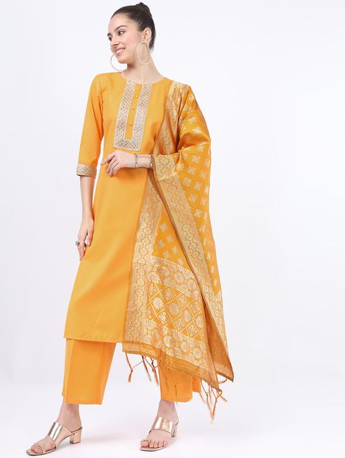 women orange kurta pant set with dupatta - 21488441 - Very Small Image - 1