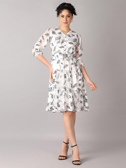 women printed v neck tiered dress - 21492010 - Very Small Image - 1