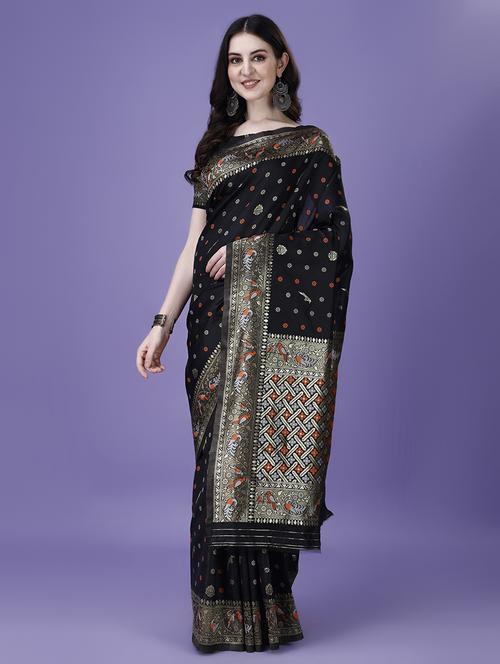 women self design banarasi saree with blouse - 21499602 - Very Small Image - 1