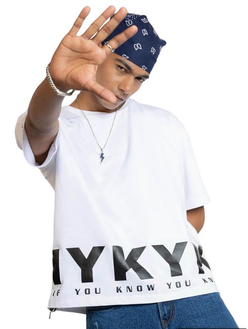 men iykyk whiteoversized t-shirt - 21513114 - Very Small Image - 1