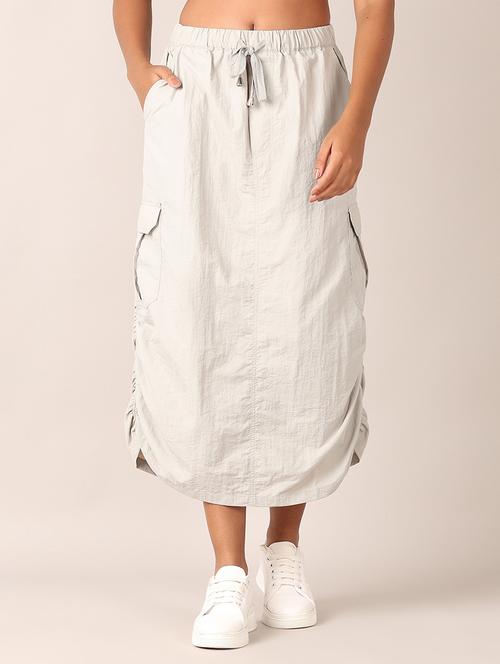 women solid mid rise cargo skirt - 21519390 - Very Small Image - 1