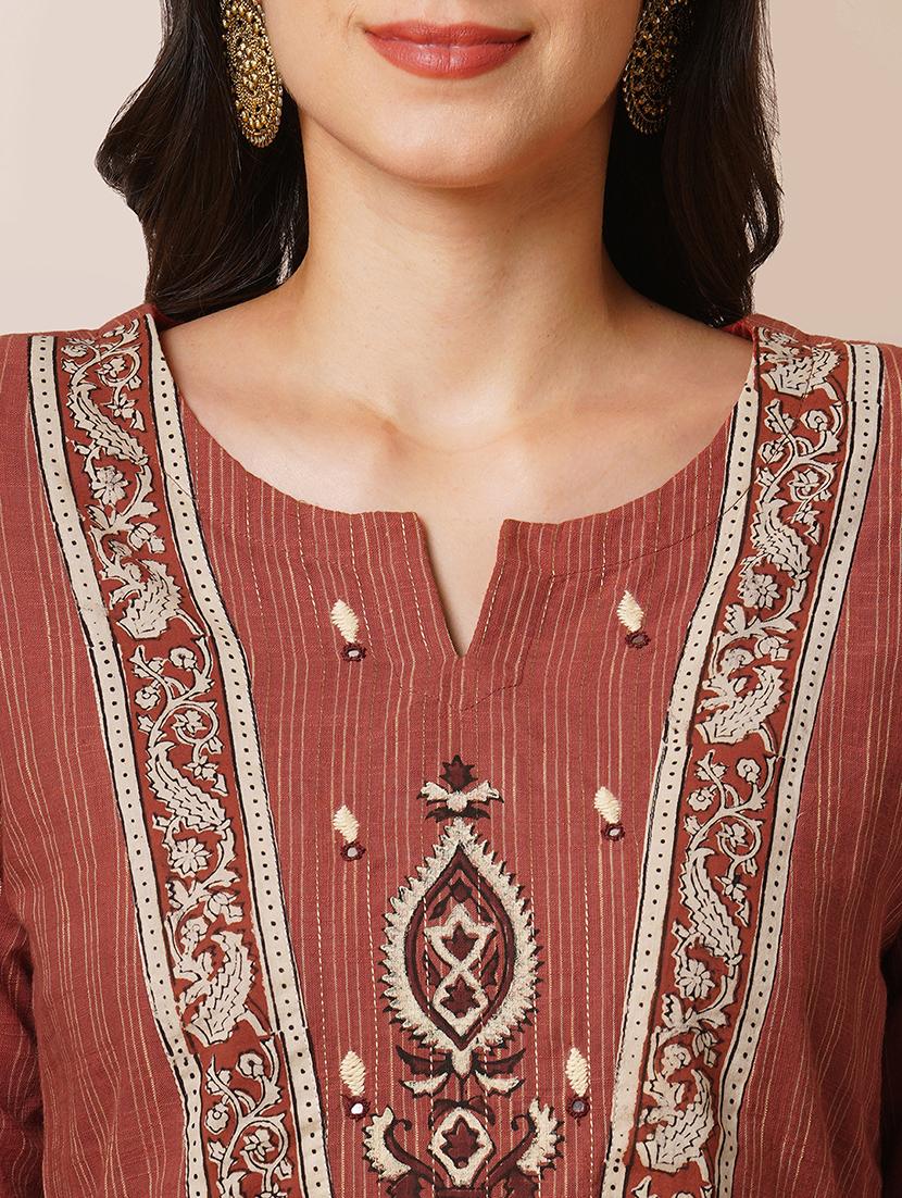 women brown notch neck straight kurta - 21521908 - Standard Image - 4