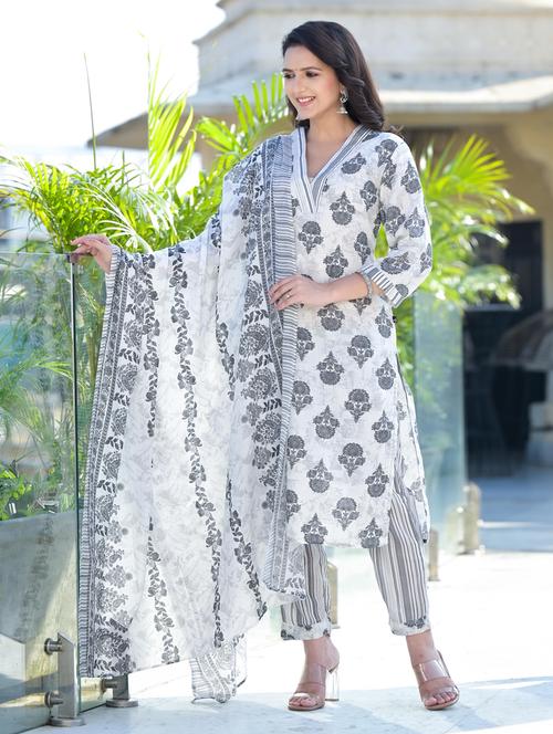 women three quarter sleeve kurta salwar set - 21529311 - Very Small Image - 1