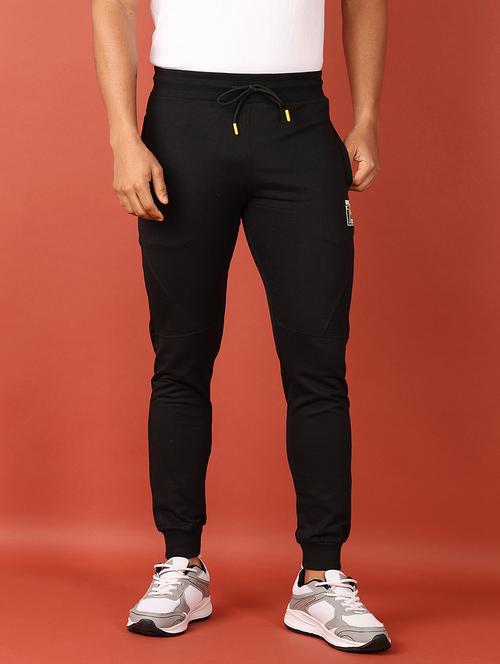men mid rise solid jogger - 21529846 - Very Small Image - 1