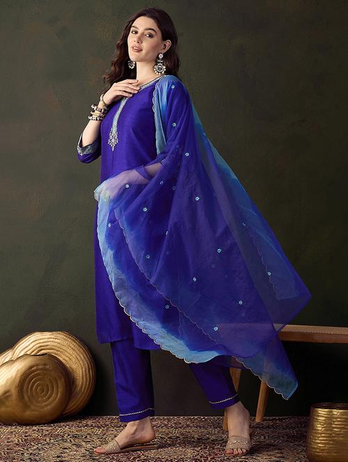 women kurta pant set with dupatta - 21531296 - Very Small Image - 1