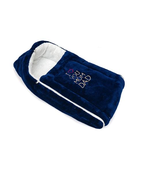 newborn baby swaddle blanket - 21543556 - Very Small Image - 1