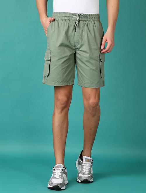 men mid rise solid cargo shorts - 21544966 - Very Small Image - 1