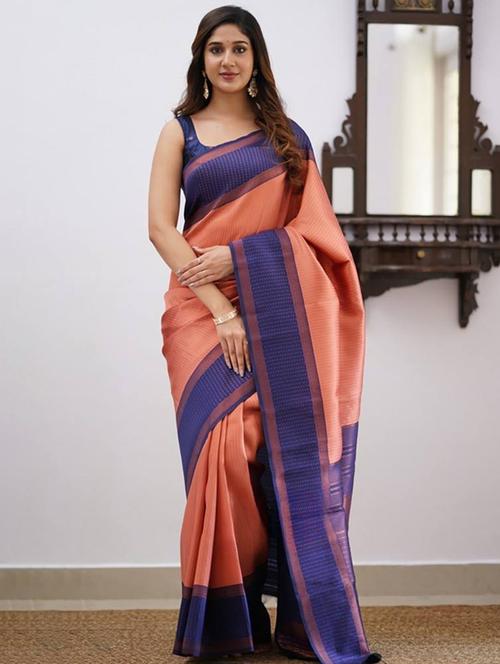 women self design contrast border saree  with blouse - 21546517 - Very Small Image - 1