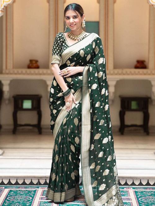 women golden zari bordered saree  with blouse - 21546542 - Very Small Image - 1
