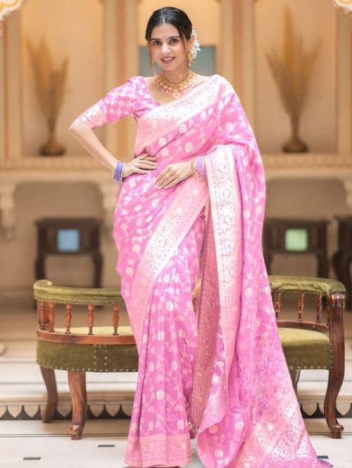 women golden zari bordered saree  with blouse - 21546561 - Very Small Image - 1