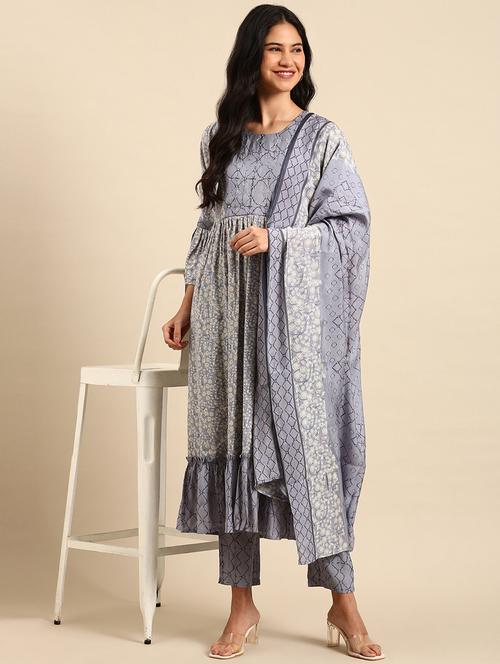 women three quarter sleeve kurta pant with dupatta set - 21550322 - Very Small Image - 1