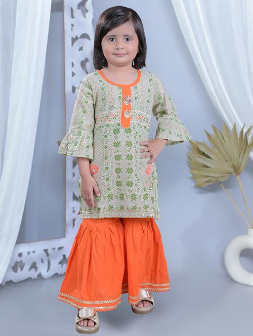 girls printed bell sleeves kurta sharara set - 21555849 - Very Small Image - 1