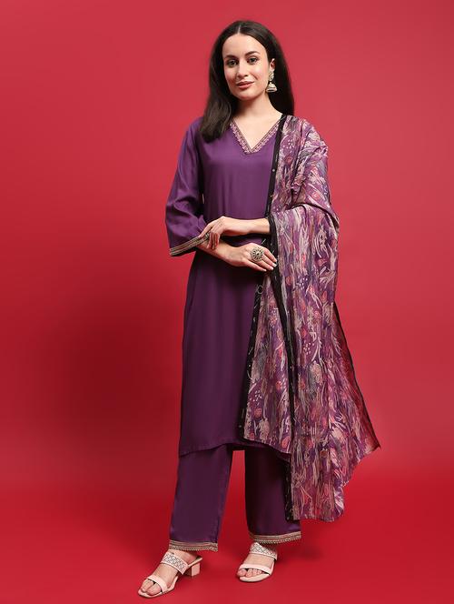 women three quarter sleeve kurta pant with dupatta set - 21559636 - Very Small Image - 1