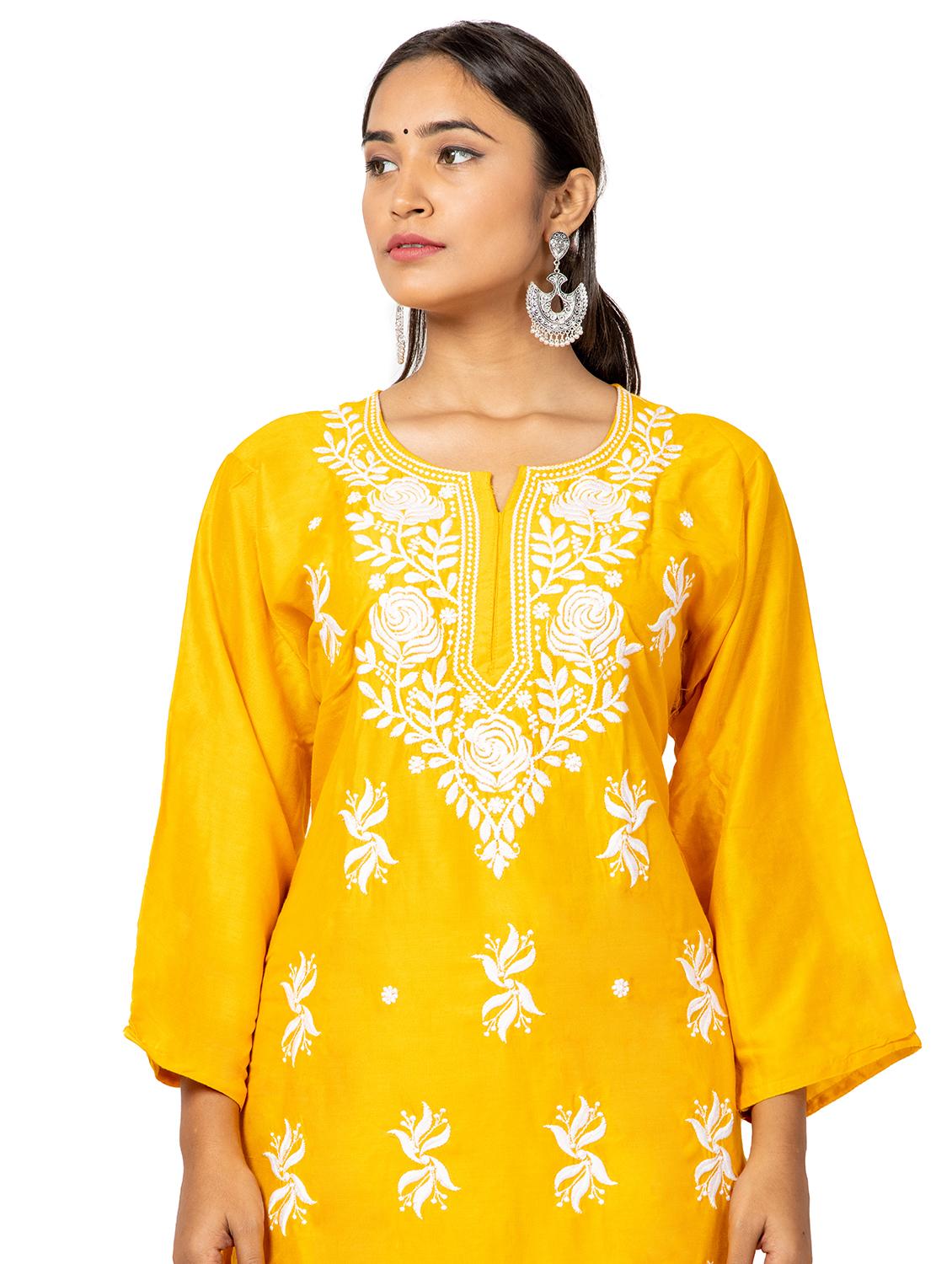 women chikankari work kurta pant set - 21561964 - Standard Image - 4