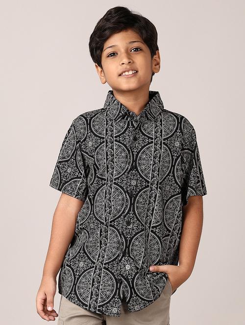 boys short sleeves printed shirt - 21562935 - Very Small Image - 1