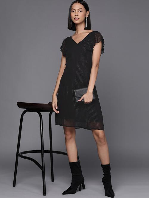 women black self-designed dress - 21572787 - Very Small Image - 1
