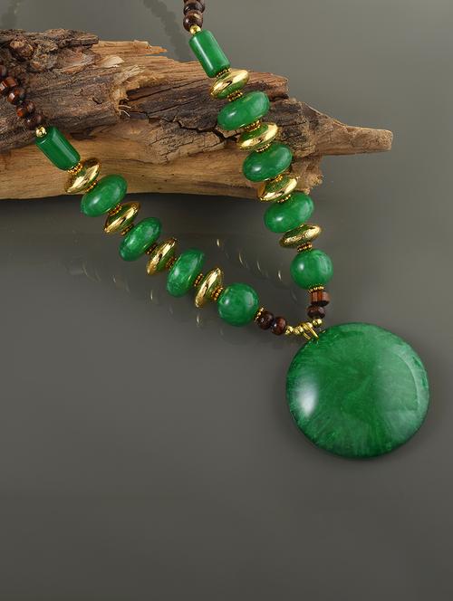 women green crystal long necklace - 21579853 - Very Small Image - 1