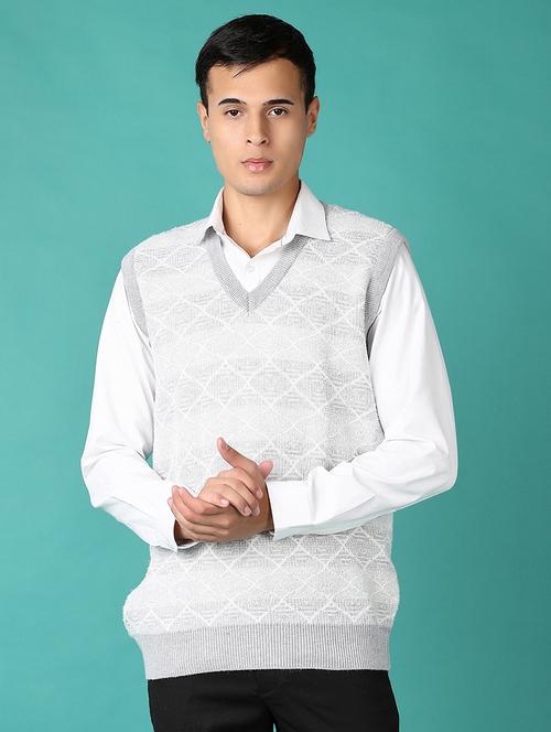 men self designed sleeveless cardigan - 21582983 - Very Small Image - 1