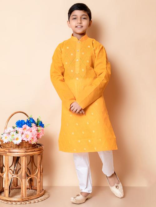 boys embroidered mandarin neck kurta pyjama set - 21585435 - Very Small Image - 1