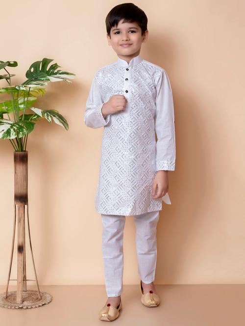 boys embroidered long sleeves kurta set - 21585567 - Very Small Image - 1