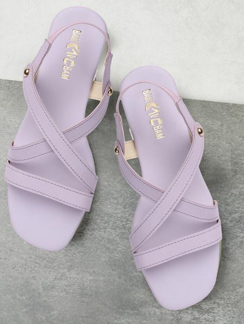 women solid back strap flat sandal - 21586350 - Very Small Image - 1