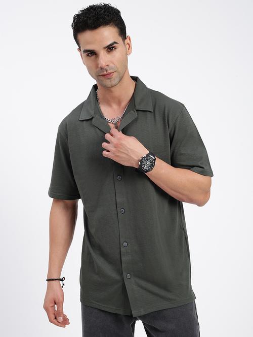 men loose fit solid cuban collar casual shirt - 21597537 - Very Small Image - 1
