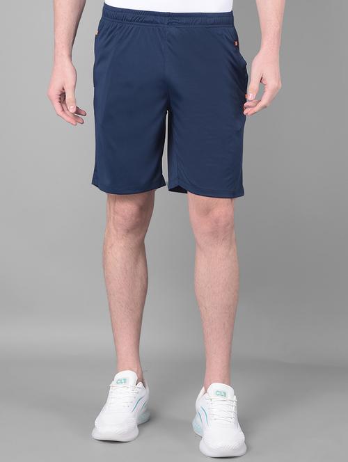 men mid rise solid shorts - 21601398 - Very Small Image - 1