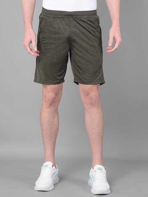 men mid rise solid shorts - 21601408 - Very Small Image - 1