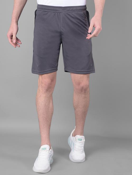 men mid rise color block shorts - 21601414 - Very Small Image - 1